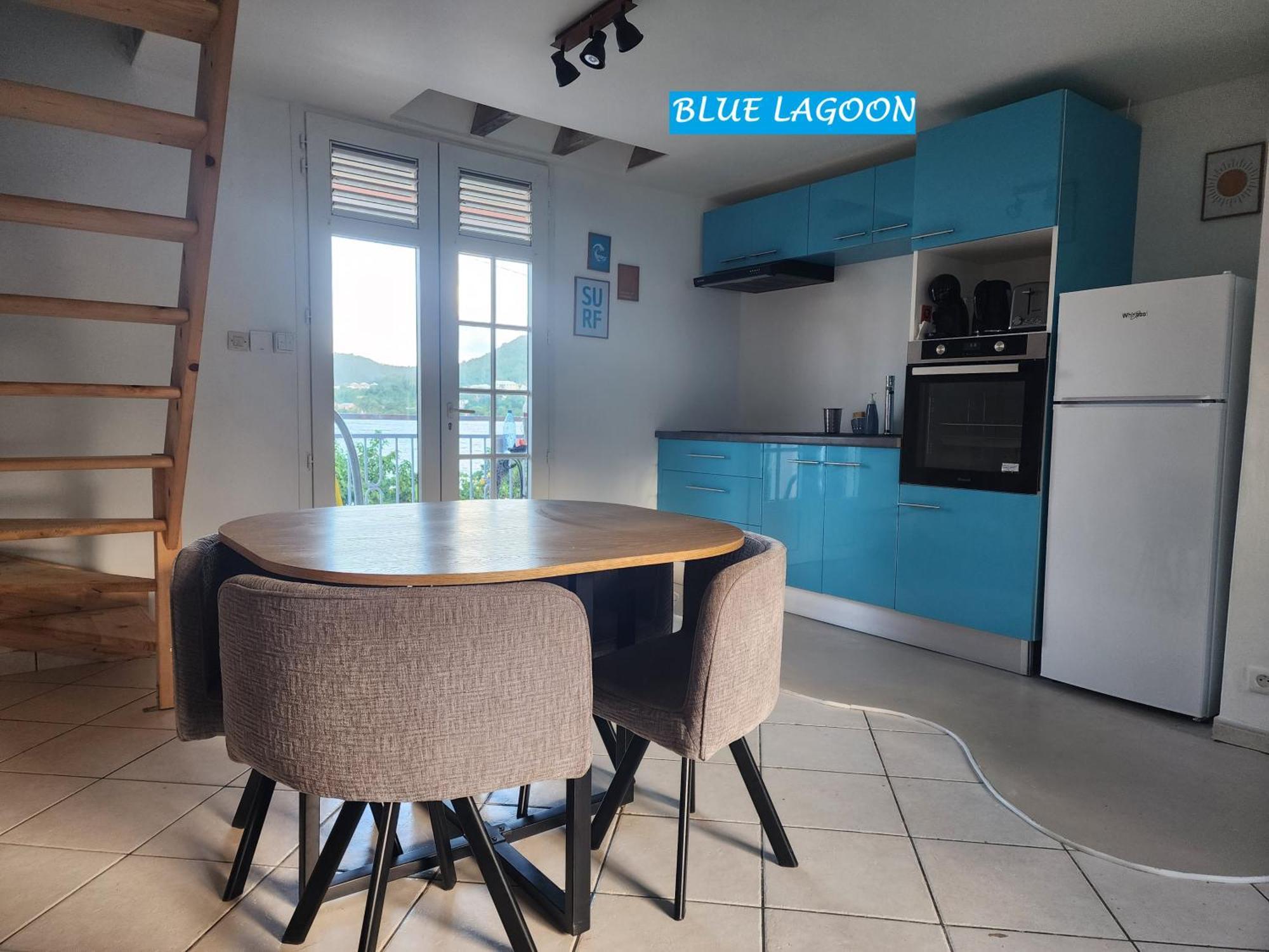Kozy Kaz - Les Pieds Dans L Eau Apartment ลา ทรินิเต ภายนอก รูปภาพ
